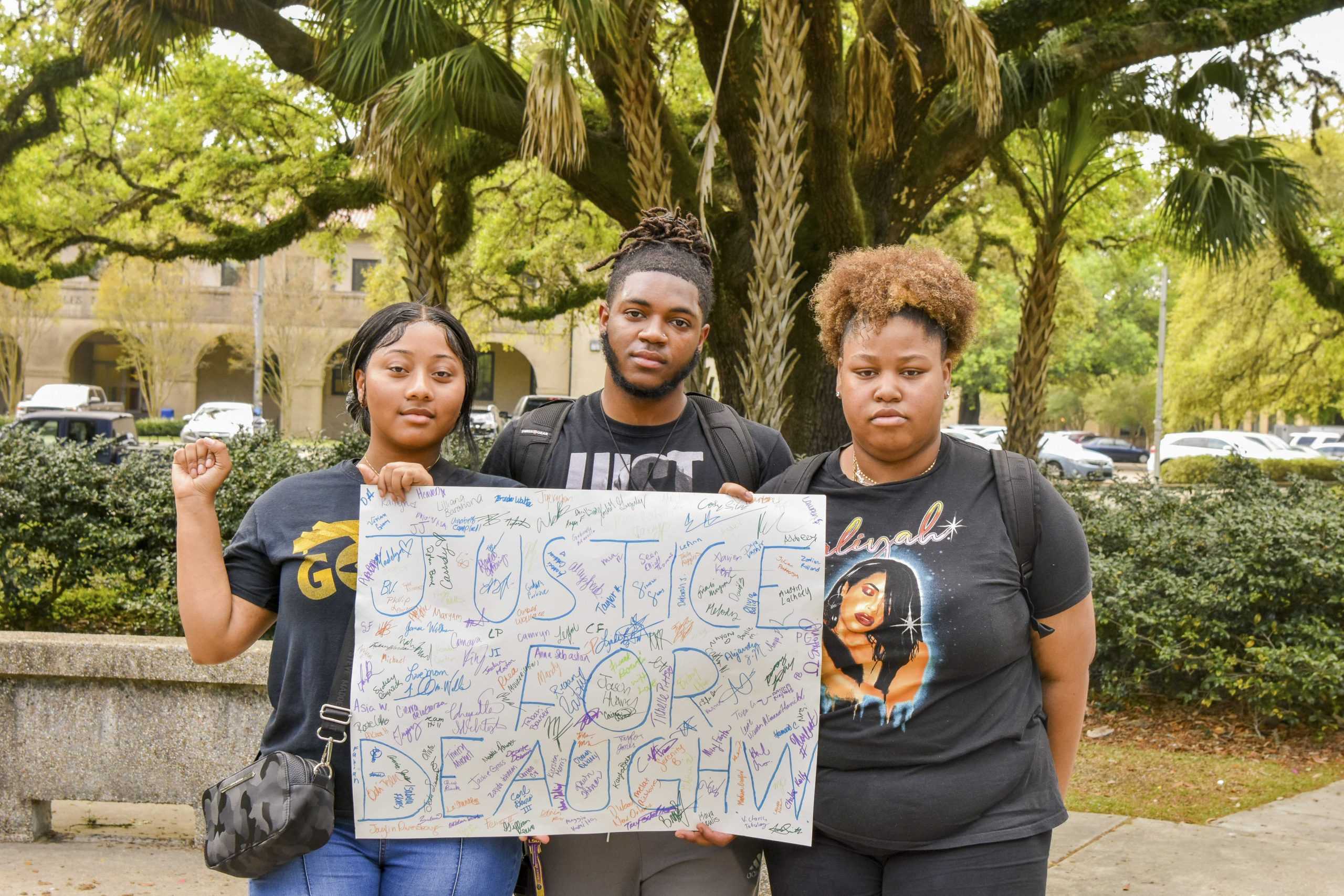 Activists, students hold protest in Free Speech Alley for Baton Rouge resident killed by police