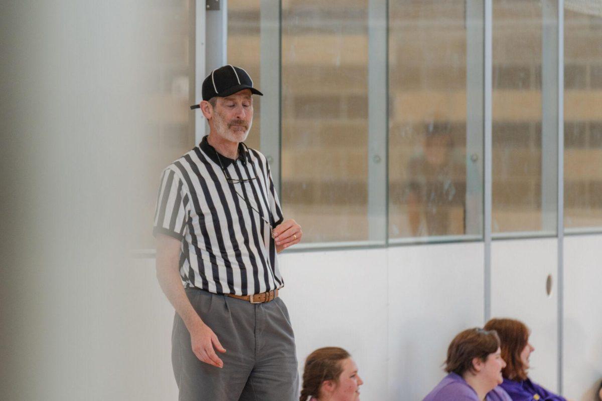 Jeff the ref blinks and in doing so neglects his ref duties.