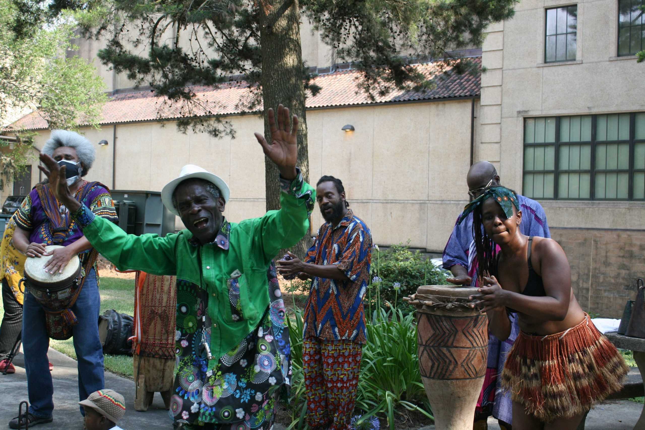 Ceremony to honor plantation slave workers buried on campus grounds led by faculty, students