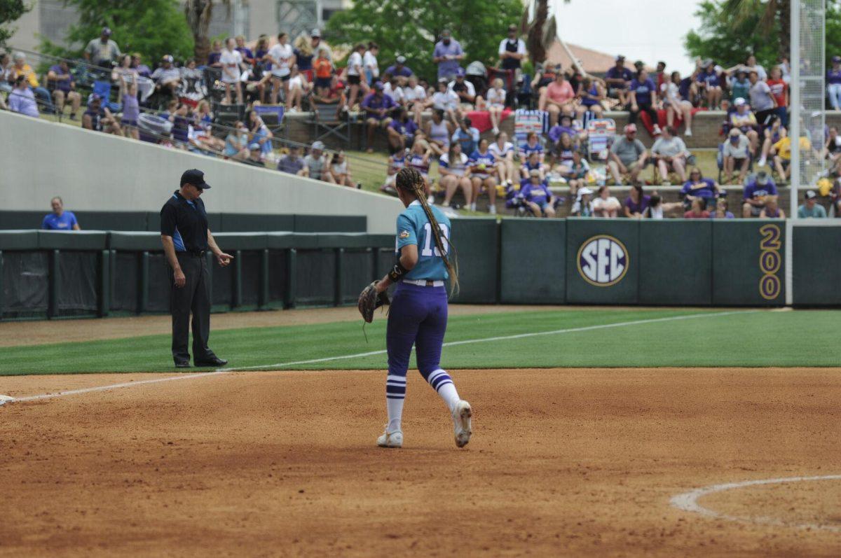 LSU sophomore infielder Danieca Coffey (13) walks back to third base Saturday, April 30, 2022, during LSU&#8217;s 6-1 defeat against Florida at Tiger Park on Skip Bertman Drive in Baton Rouge, La.