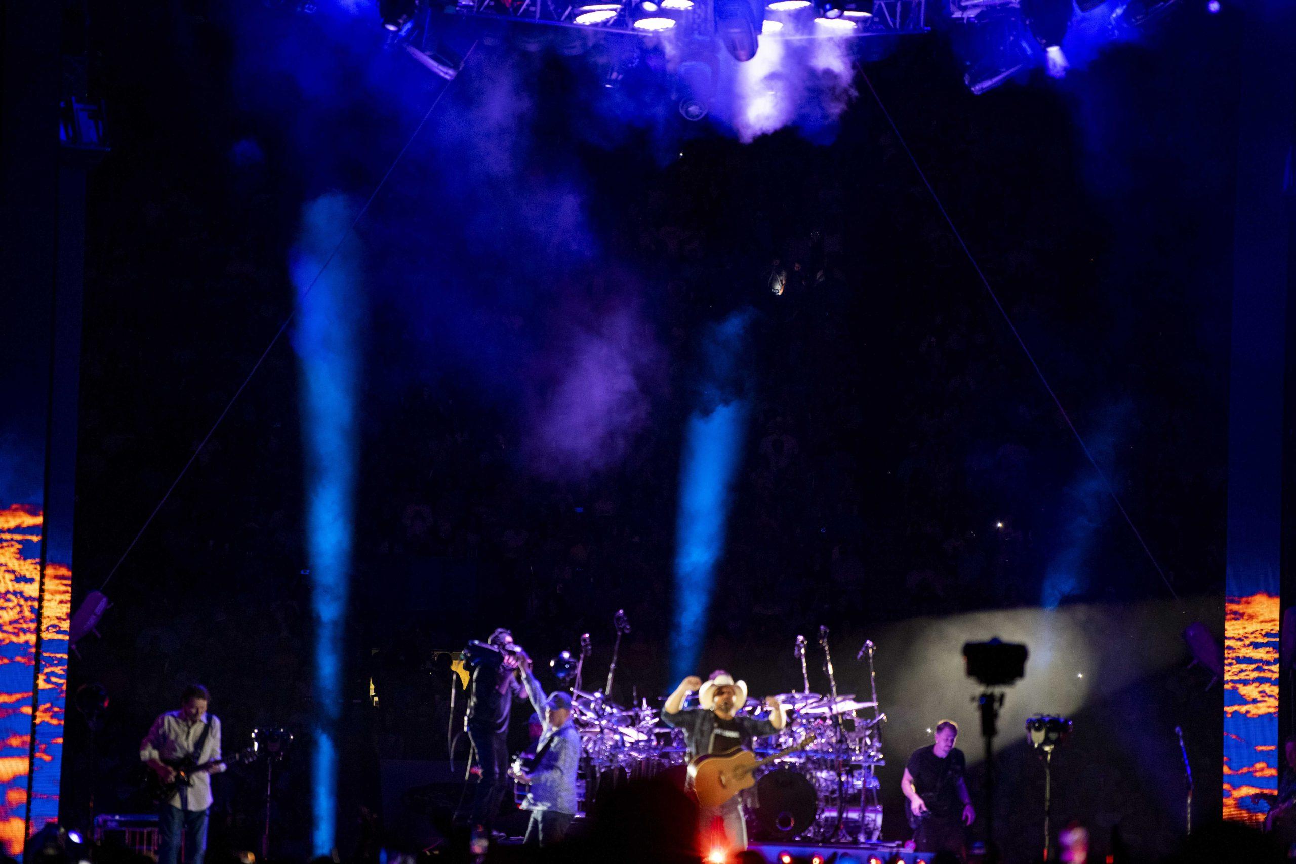 Garth Brooks makes an in-house call to Baton Rouge during his first-ever Tiger Stadium performance