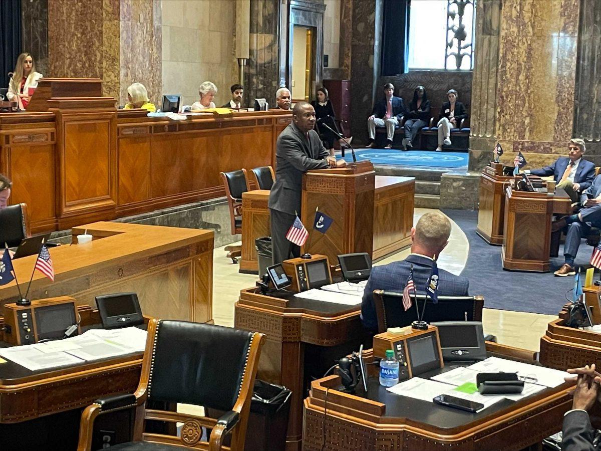 Sen. Cleo Fields said the dispute over the boundaries of the state&#8217;s six congressional districts are likely to be settled in court.