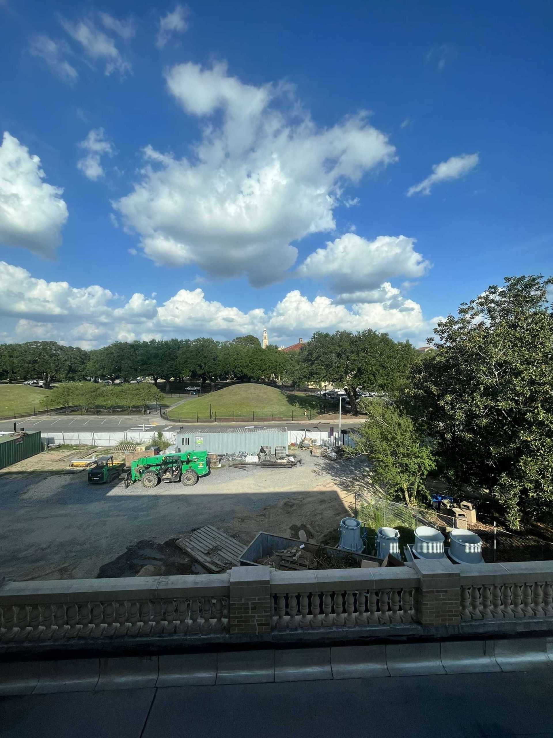 LSU students report sightings of people entering Huey P. Long Field House construction site at night