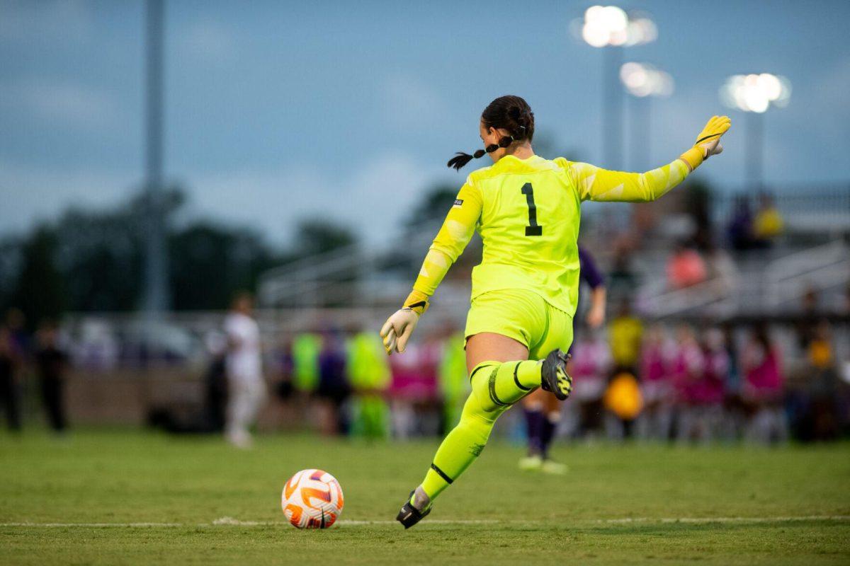 LSU soccer senior goalkeeper Mollee Swift (1) prepares to kick the ball Thursday, Aug. 18, 2022, during LSU’s 5-0 win against Stephen F. Austin at LSU's Soccer Stadium off of Nicholson Drive.