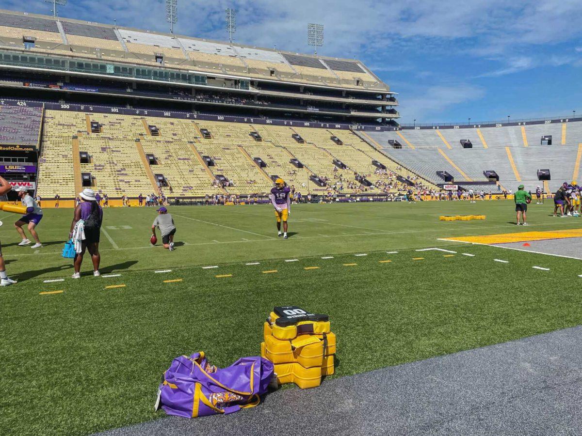 LSU football junior defensive end BJ Ojulari (18) walks to the sideline on Saturday, August 20, 2022, during practice at Tiger Stadium on North Stadium Drive in Baton Rouge, La.