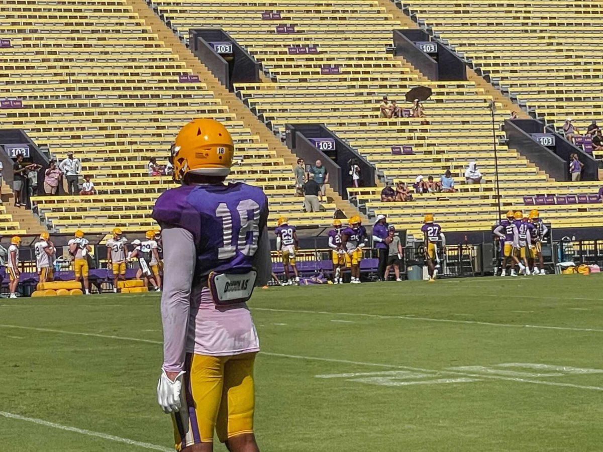 LSU football junior defensive end BJ Ojulari (18) looks out on to the field on Saturday, August 20, 2022, during practice at Tiger Stadium on North Stadium Drive in Baton Rouge, La.