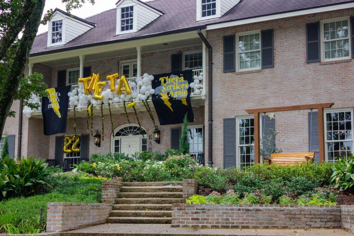 Balloons decorate the Kappa Alpha Theta house on Tuesday, Aug. 23, 2022, on Lakeshore Drive in Baton Rouge, La.