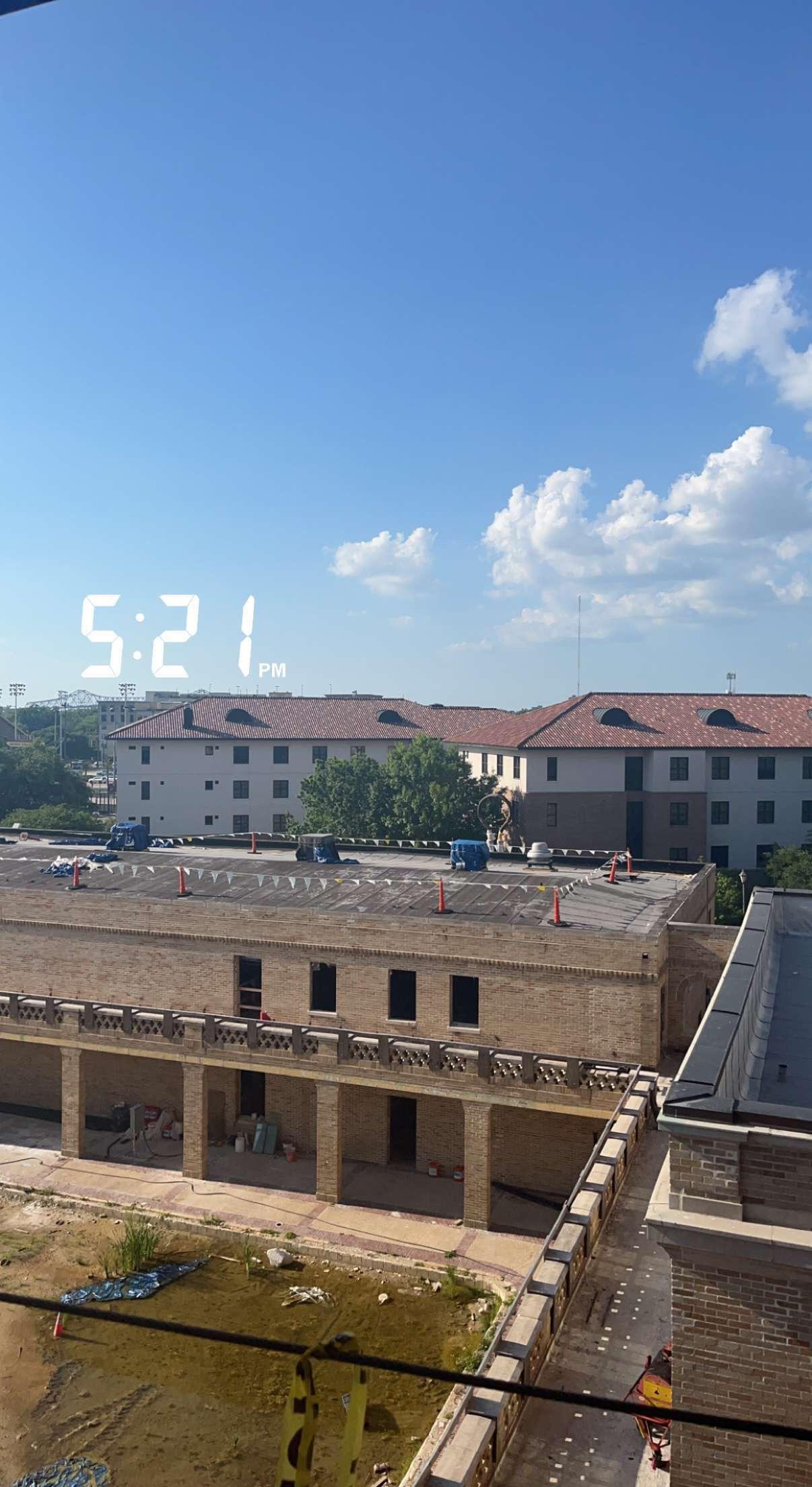 LSU students report sightings of people entering Huey P. Long Field House construction site at night