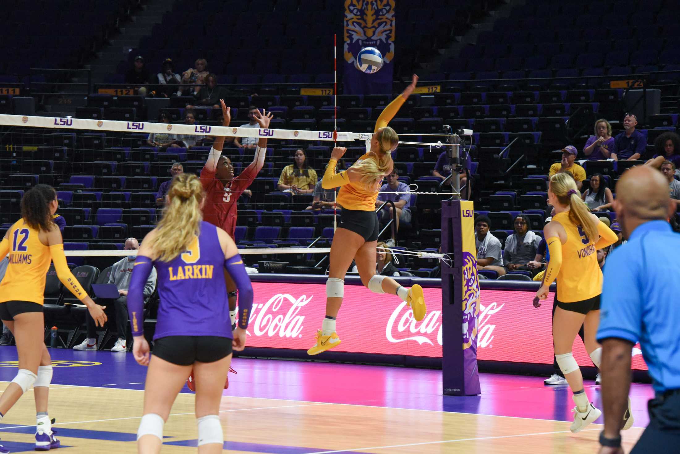 PHOTOS: LSU volleyball defeats Arkansas in SEC opener