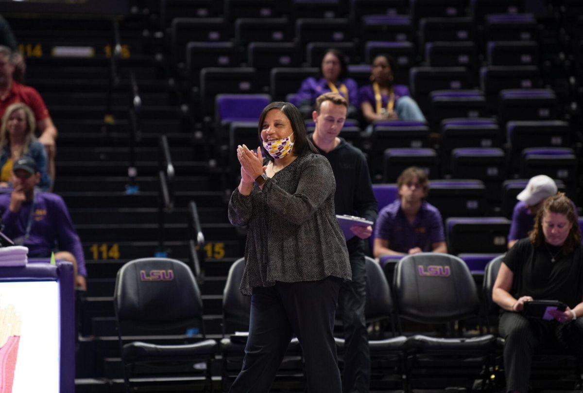 LSU volleyball head coach Tonya Johnson claps on Friday, Sept. 2, 2022, during LSU&#8217;s 3-0 victory over Iowa State in the Pete Maravich Assembly Center in Baton Rouge, La.