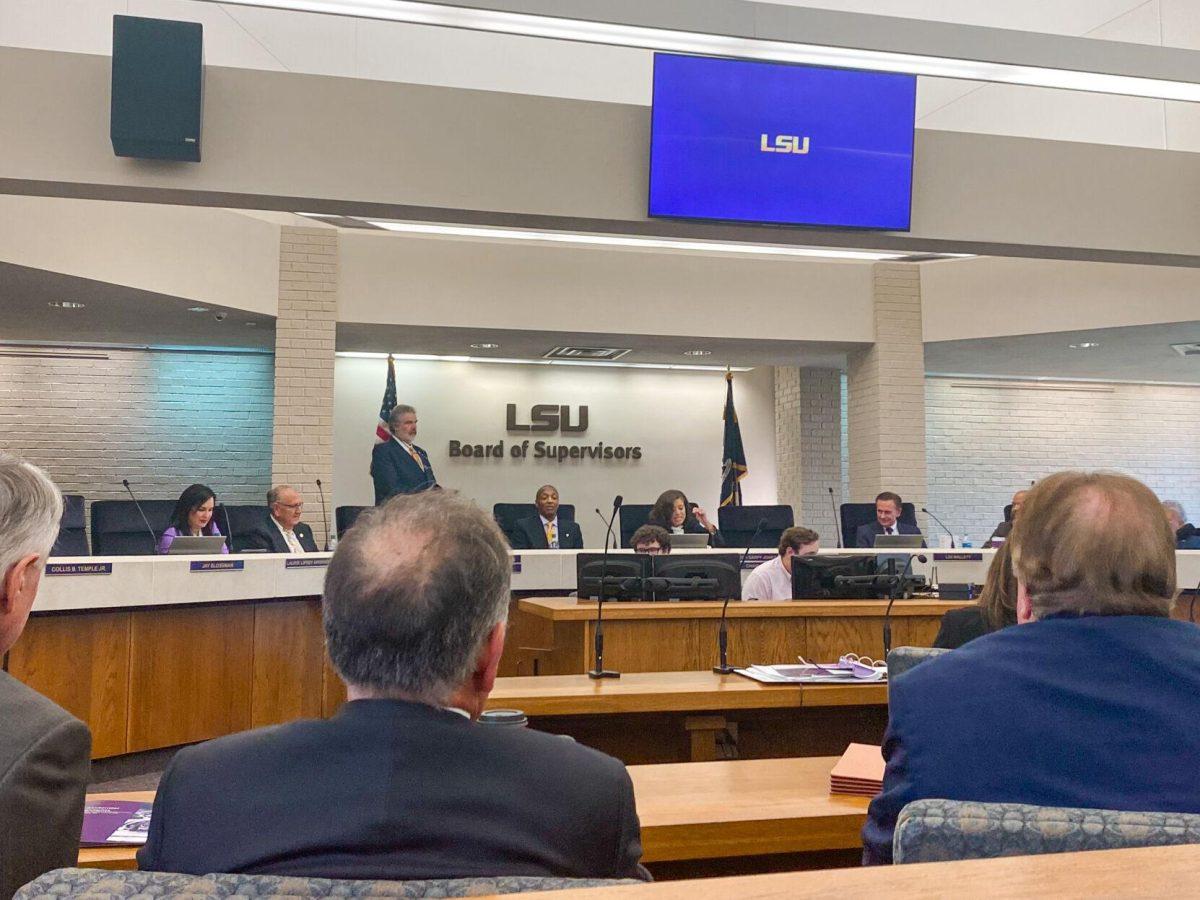 Newly-elected Chairman Valencia Sarpy Jones presides over the Board of Supervisors during their September meeting on Friday, Sept. 9, 2022.