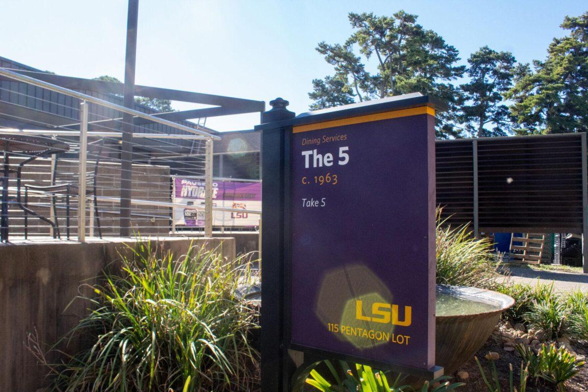 Sun shines down onto The 5 dining hall sign on Thursday, Sept. 29, 2022, at The 5 dining hall on LSU's Campus.