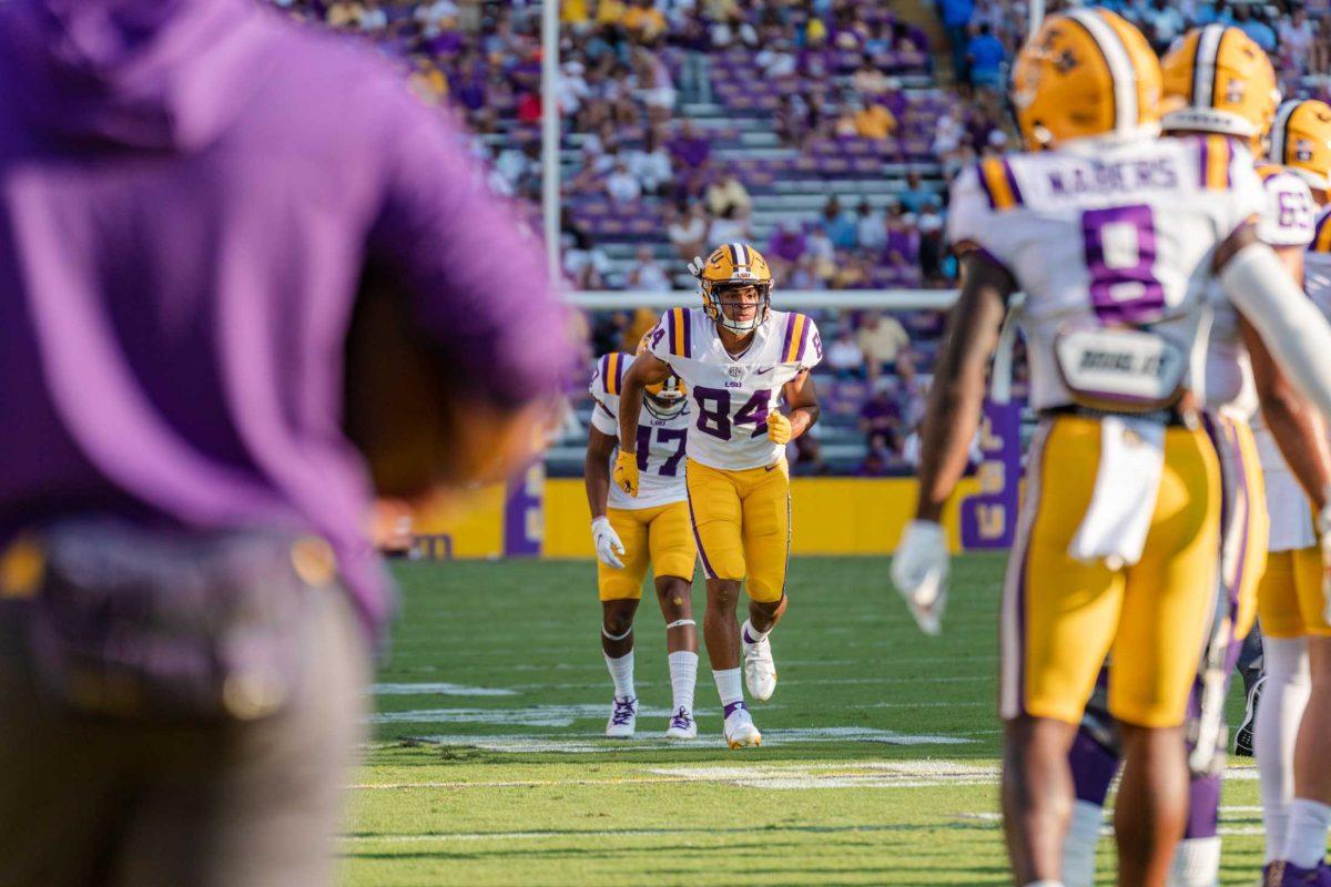 <p>LSU football redshirt freshman wide receiver Noah Nash (84) warms up on Saturday, Sept. 10, 2022, before LSU’s 65-17 win over Southern at Tiger Stadium in Baton Rouge, La.</p>