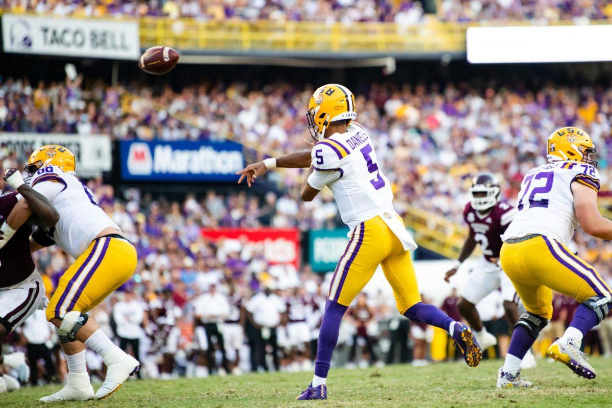 LSU football junior quarterback Jayden Daniels (5) throws the ball Saturday, Sept. 17, 2022 during LSU’s 31-16 win against Mississippi State at Tiger Stadium in Baton Rouge, La.