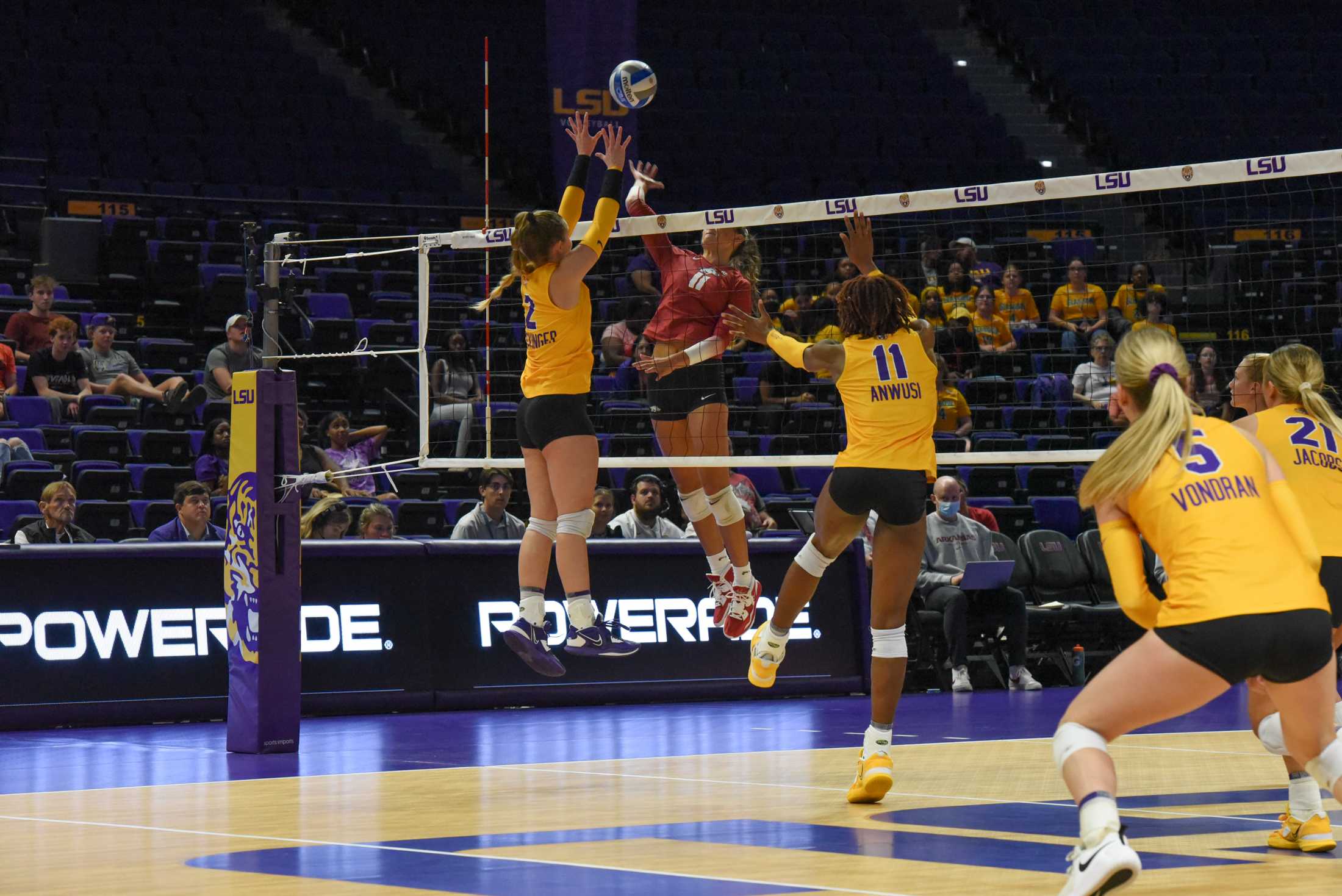 PHOTOS: LSU volleyball defeats Arkansas in SEC opener