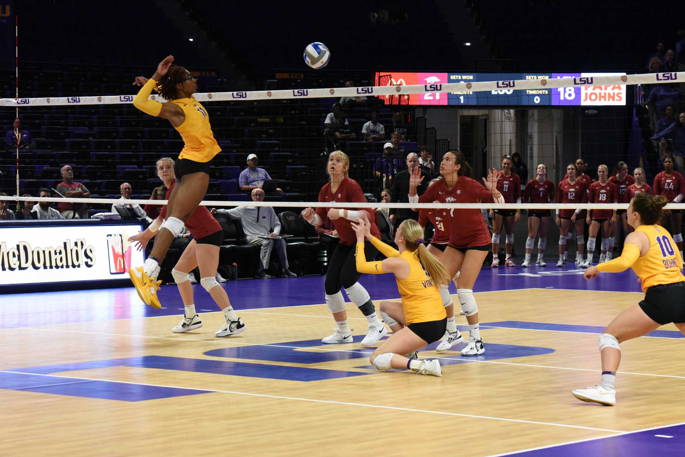 PHOTOS: LSU volleyball defeats Arkansas in SEC opener