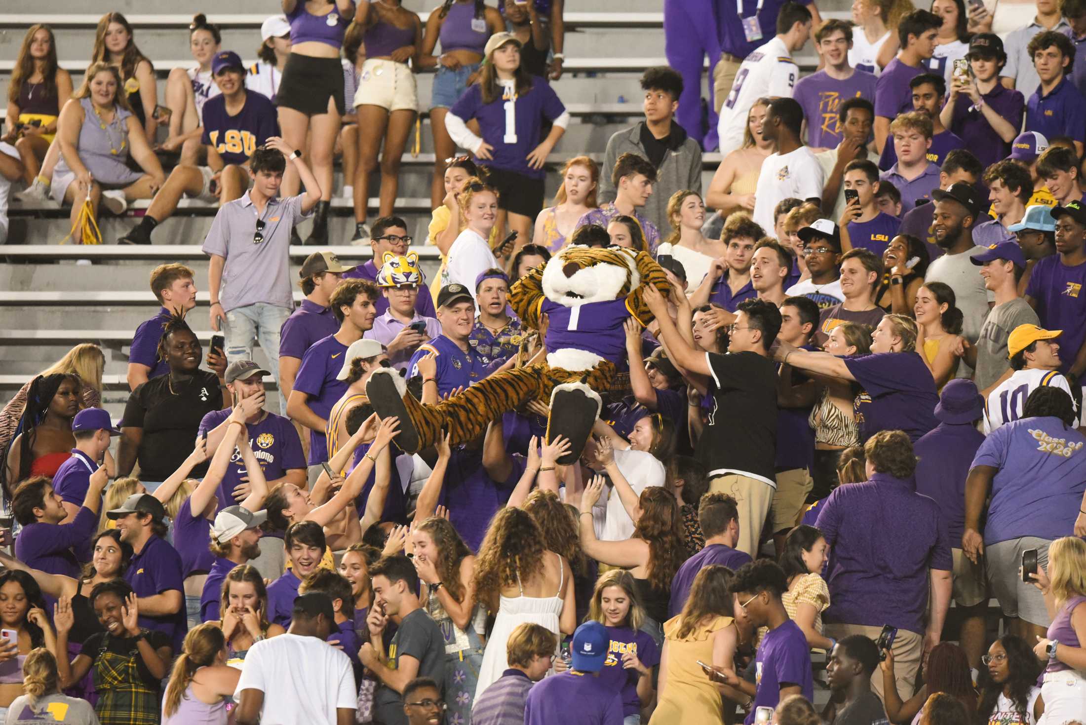 PHOTOS: LSU defeats Southern 65-17 in first ever matchup