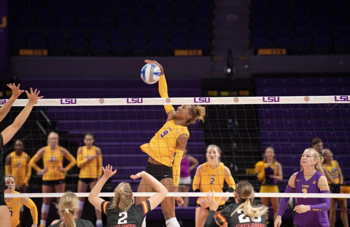 LSU volleyball senior outside hitter Sanaa Dotson (9) spikes the ball on Friday, Sept. 2, 2022, during LSU&#8217;s 3-0 victory over Iowa State in the Pete Maravich Assembly Center in Baton Rouge, La.