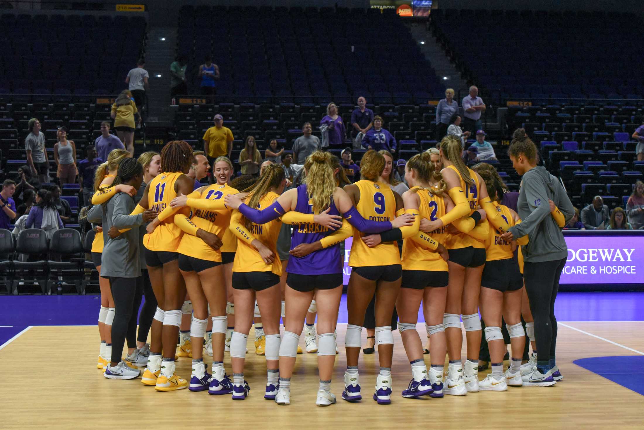 PHOTOS: LSU volleyball defeats Arkansas in SEC opener