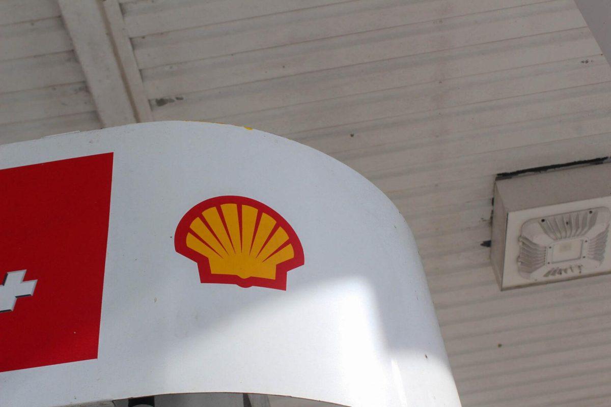 The Shell oil industry's logo photographed on a gas pump on Wednesday, Aug. 31st, 2022, on Highland Rd. in Baton Rouge, La.