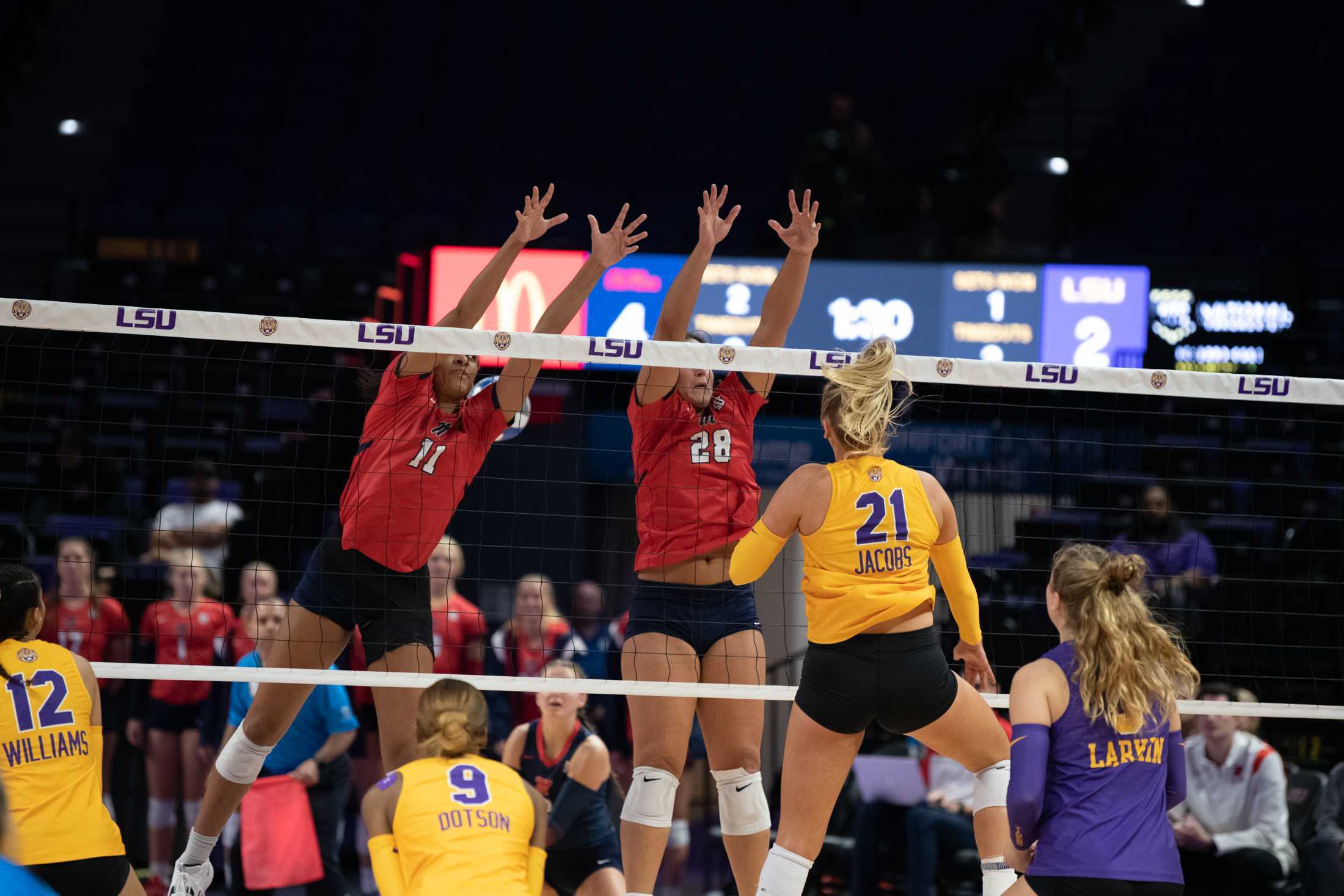 PHOTOS: Volleyball splits series 1-1 against Ole Miss