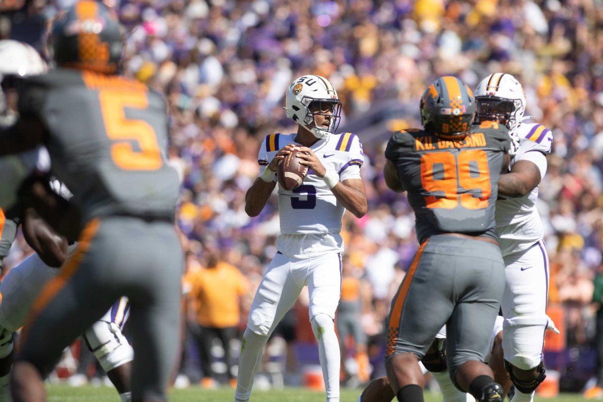 LSU junior quarterback Jayden Daniels (5) looks to throw the ball on Saturday, Oct. 8, 2022, during LSU's defeat to Tennessee 13-40 in Tiger Stadium.