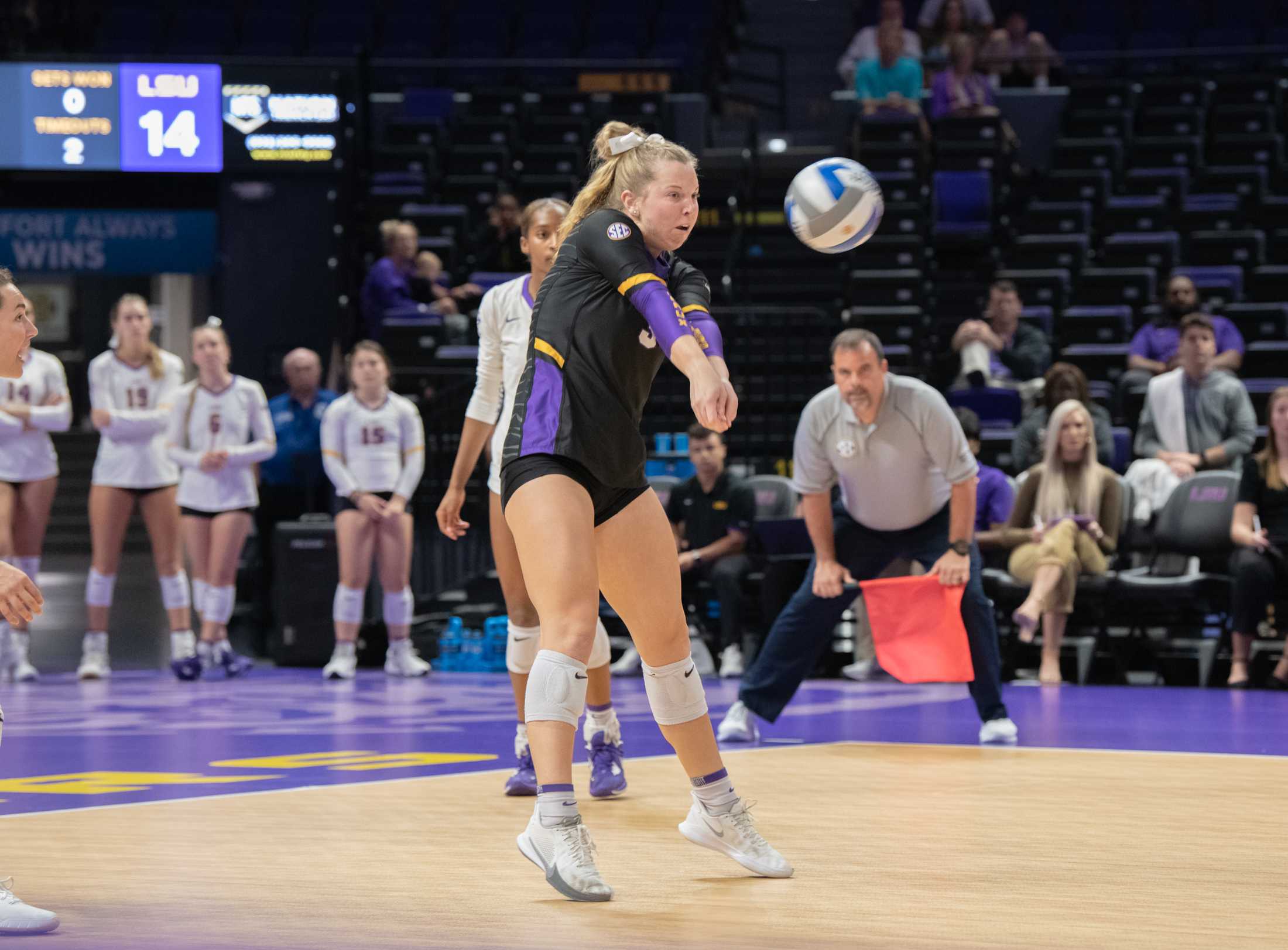 PHOTOS: LSU volleyball defeats Auburn 3-2