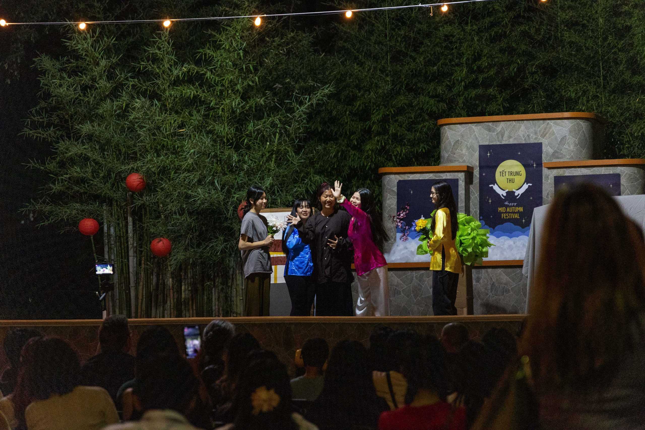 PHOTOS: Tam Bao Buddhist Temple hosts Mid-Autumn Festival