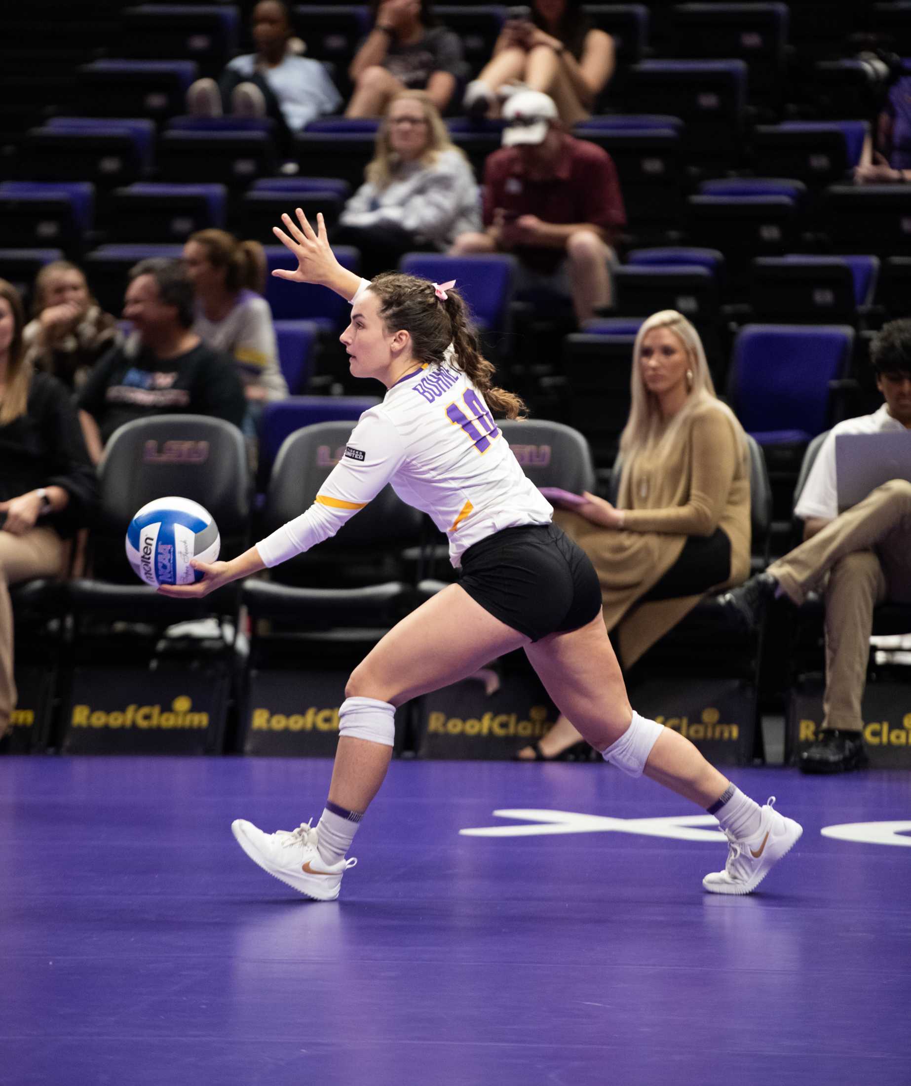 PHOTOS: LSU volleyball splits series 1-1 against Mississippi State