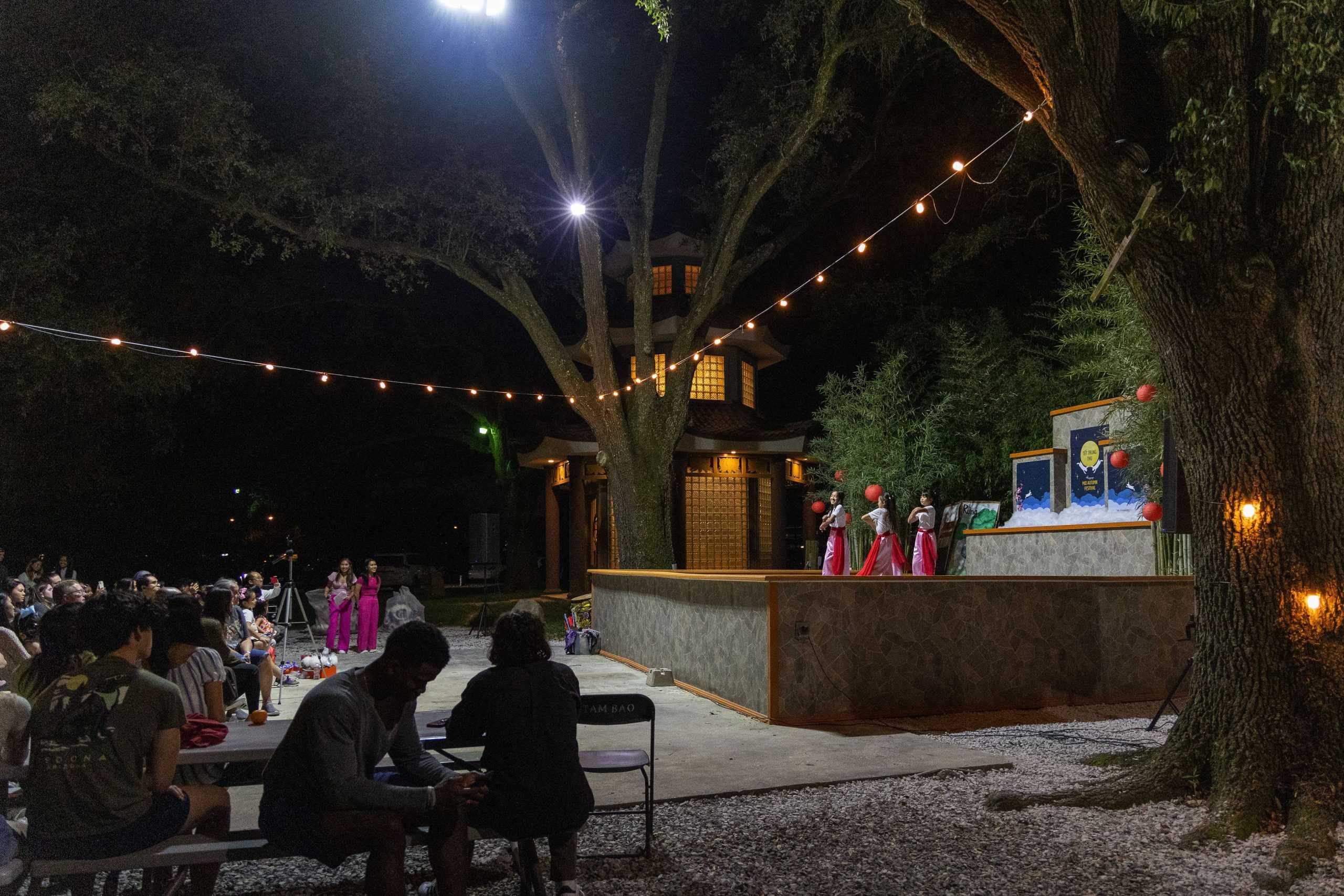 PHOTOS: Tam Bao Buddhist Temple hosts Mid-Autumn Festival