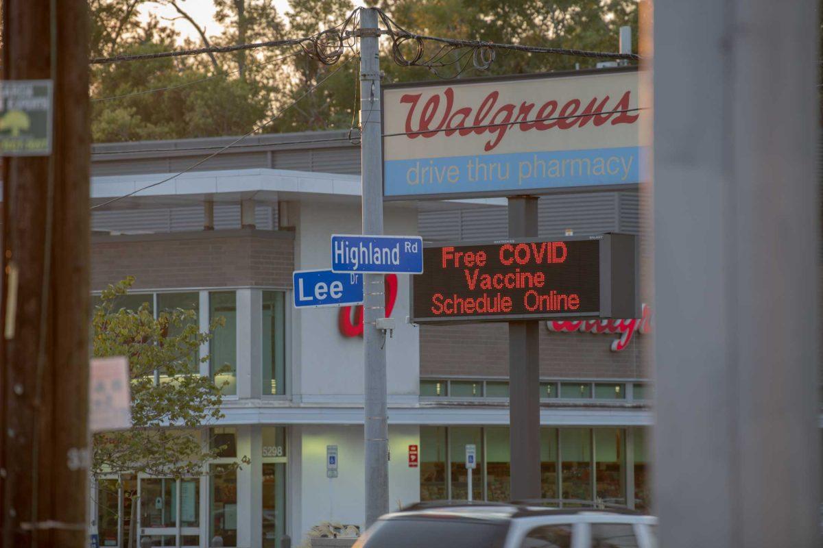 The street sign sits above the intersection on Wednesday, Oct. 5, 2022, at Highland Road and Lee Drive in Baton Rouge, La.