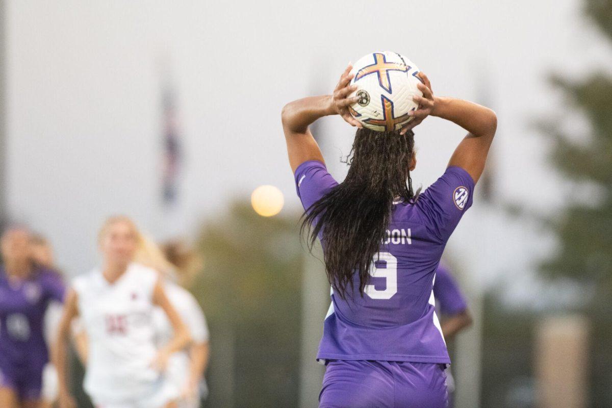 LSU soccer senior defender Maya Gordon (9) throws in the ball on Thursday, Oct. 27, 2022, during LSU&#8217;s 4-1 victory against Ole Miss at LSU&#8217;s Soccer Stadium off of Nicholson Drive.