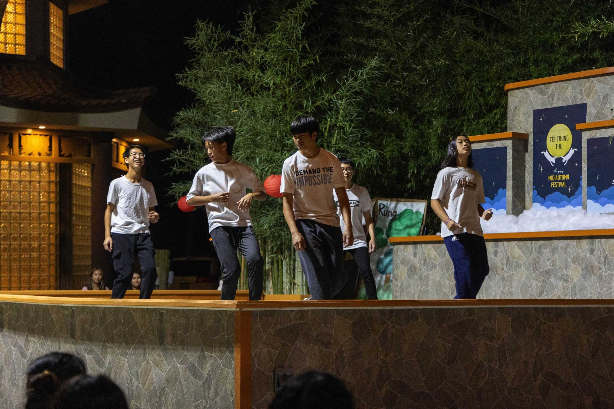 PHOTOS: Tam Bao Buddhist Temple hosts Mid-Autumn Festival