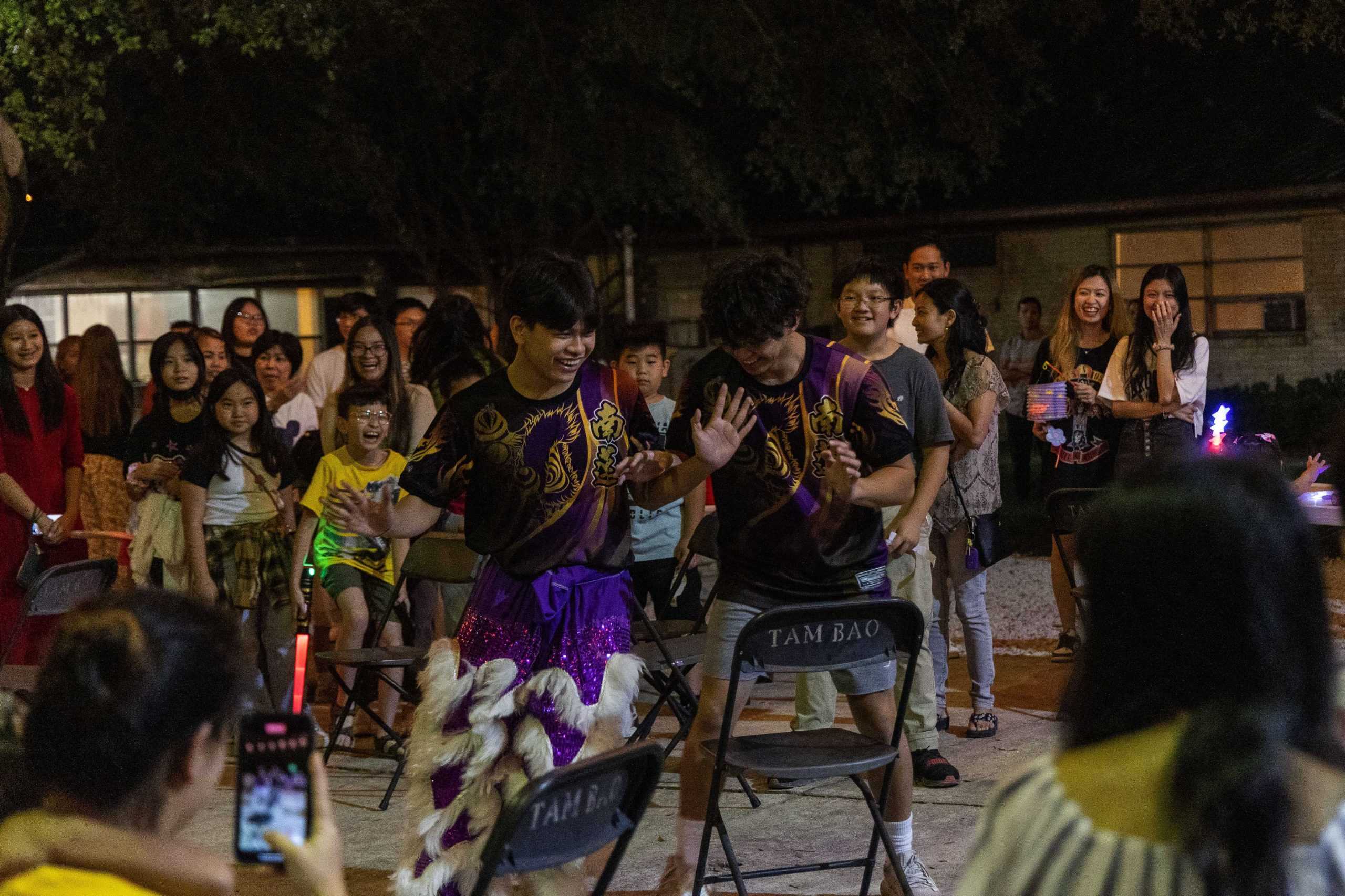 PHOTOS: Tam Bao Buddhist Temple hosts Mid-Autumn Festival