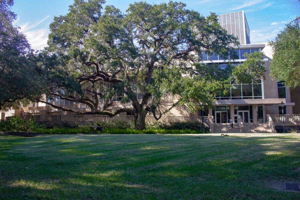 The green grass and trees fill the space on Monday, Oct. 3, 2022, in Memorial Oak Grove in Baton Rouge, La.