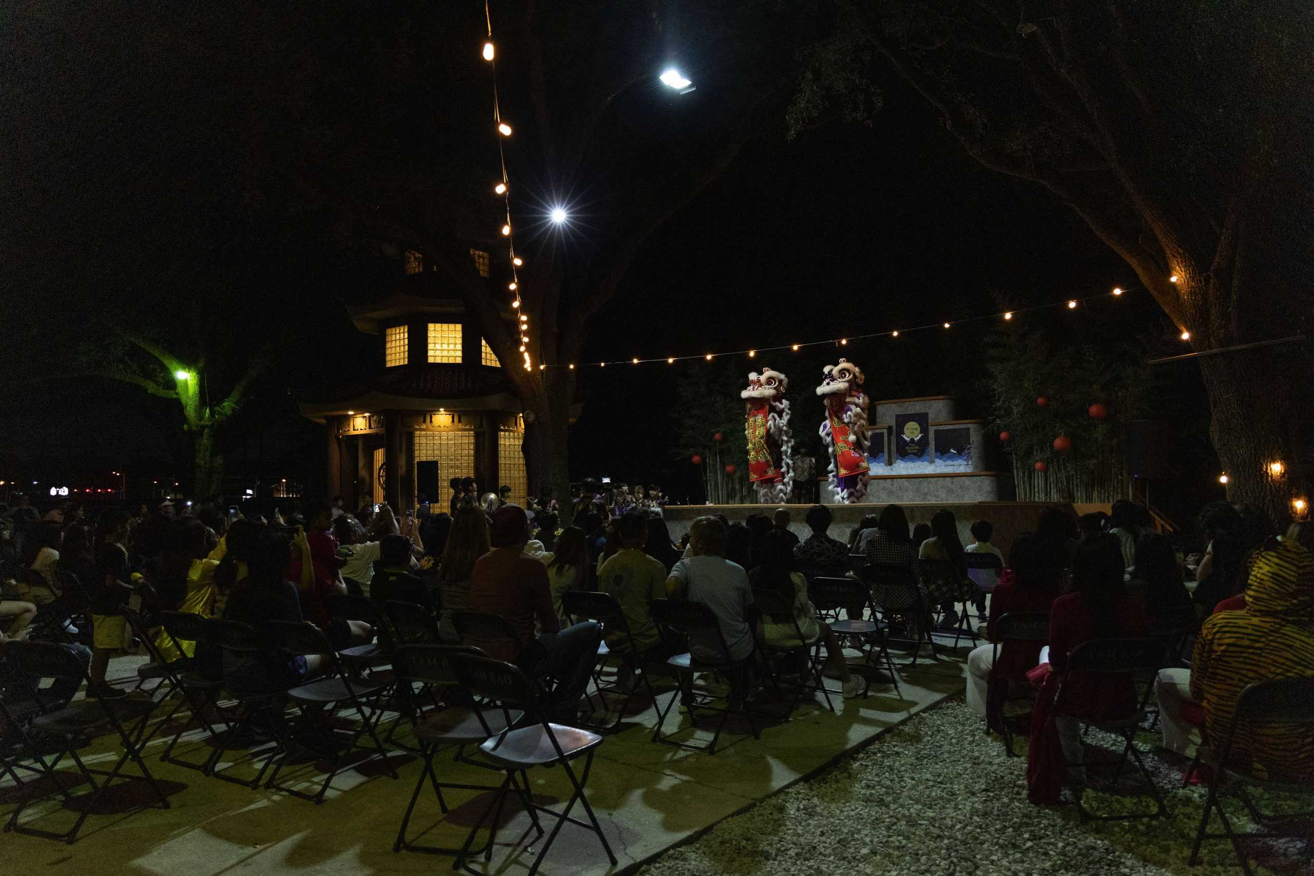 PHOTOS: Tam Bao Buddhist Temple hosts Mid-Autumn Festival