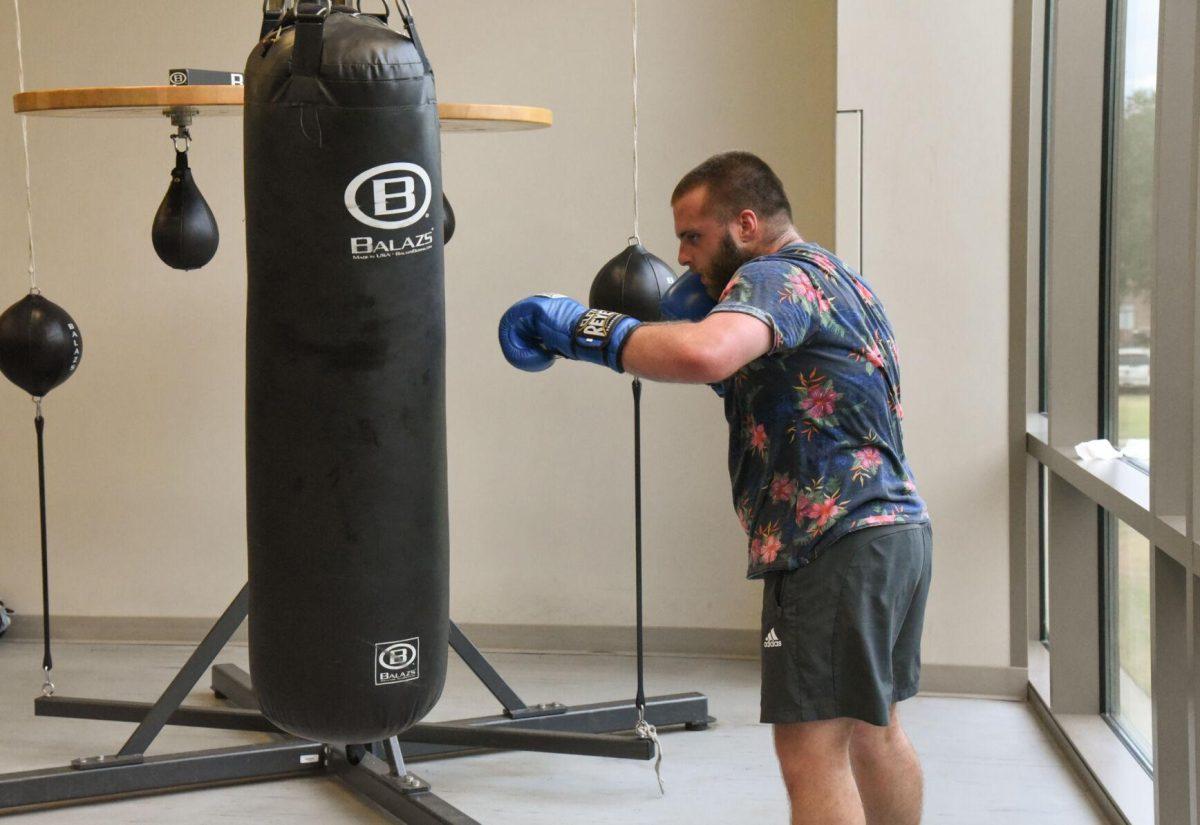 An LSU student punches a punching bag on Wednesday, Oct. 12, 2022, at LSU&#8217;s UREC in Baton Rouge, La.