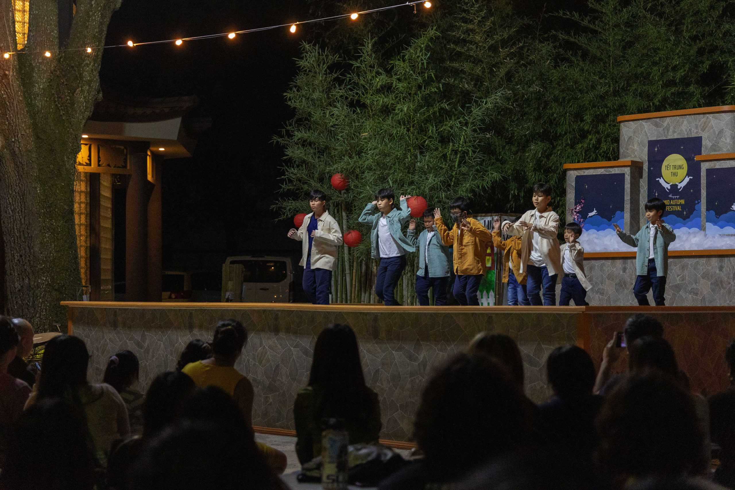 PHOTOS: Tam Bao Buddhist Temple hosts Mid-Autumn Festival