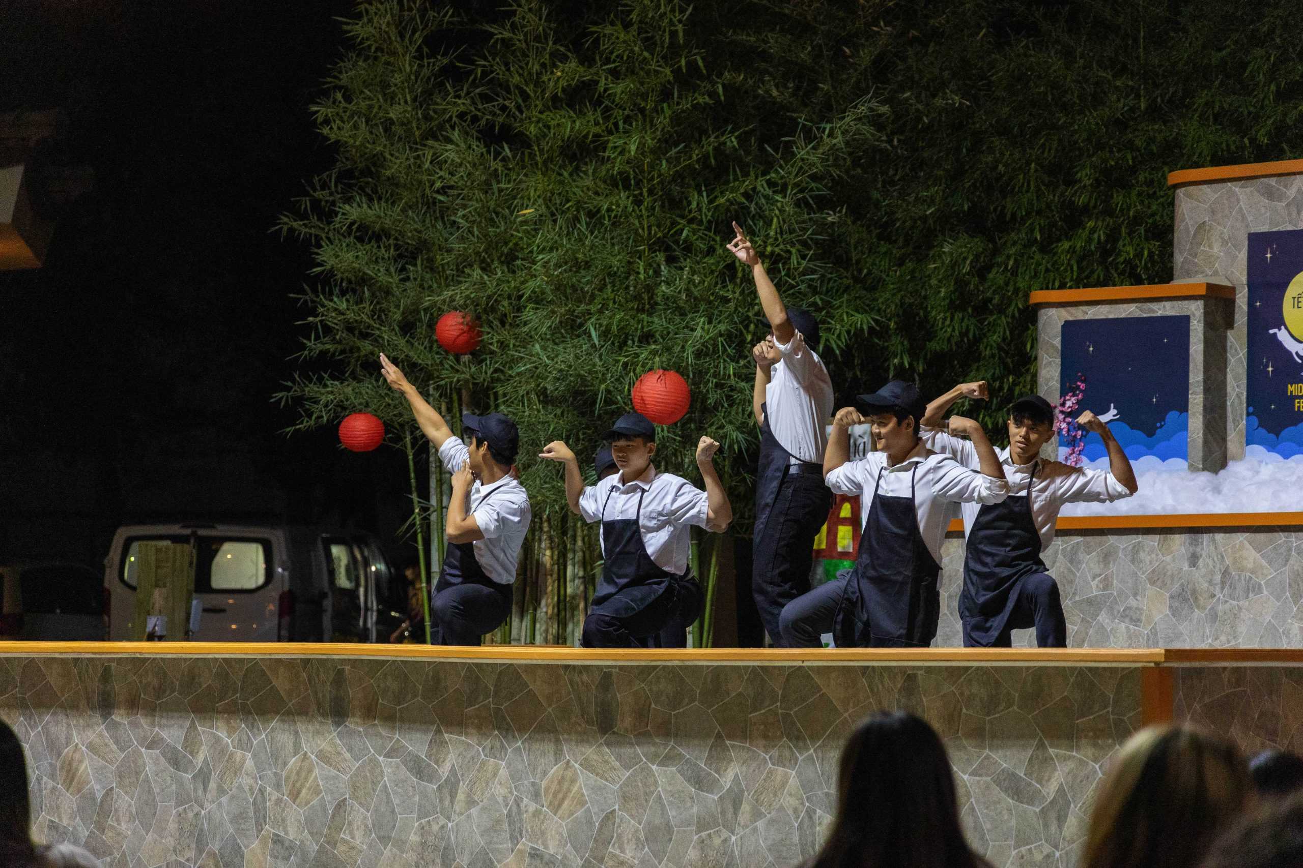 PHOTOS: Tam Bao Buddhist Temple hosts Mid-Autumn Festival