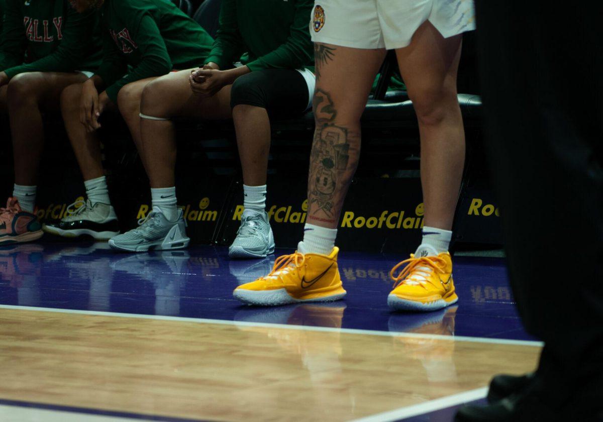 LSU women's basketball sophomore guard Kateri Poole (55) wears bright yellow sneakers during the LSU's 111-41 victory over Mississippi Valley State on Friday, Nov. 11, 2022, at the Pete Maravich Assembly Center on N. Stadium Drive.