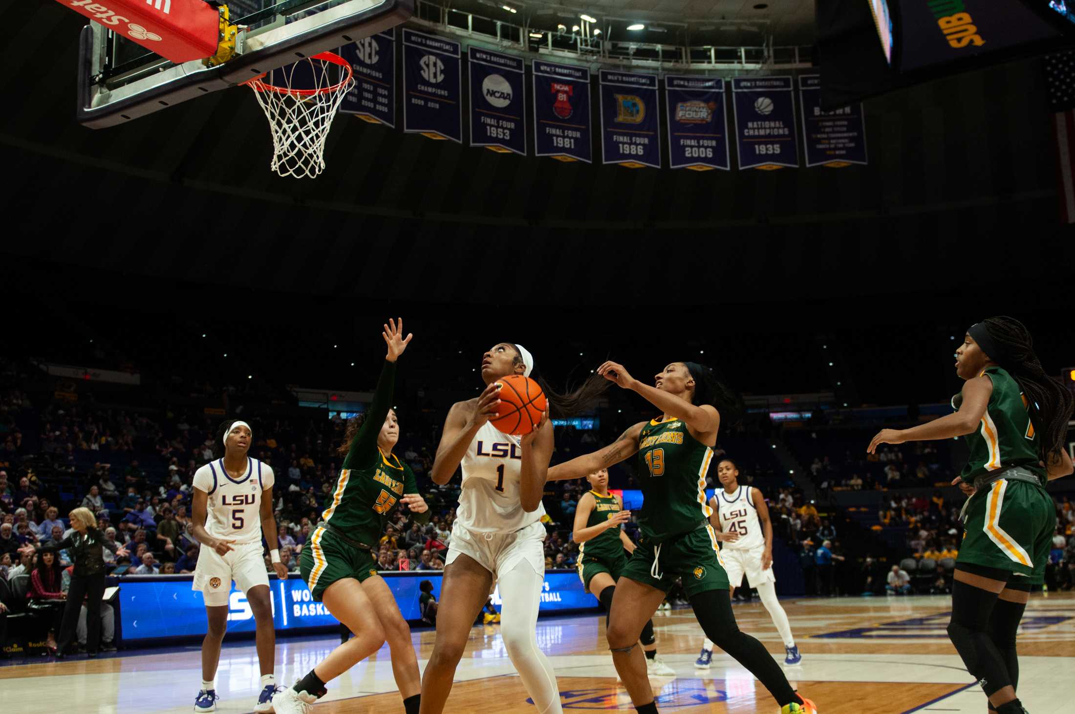 PHOTOS: LSU women's basketball defeats Southeastern 63-55