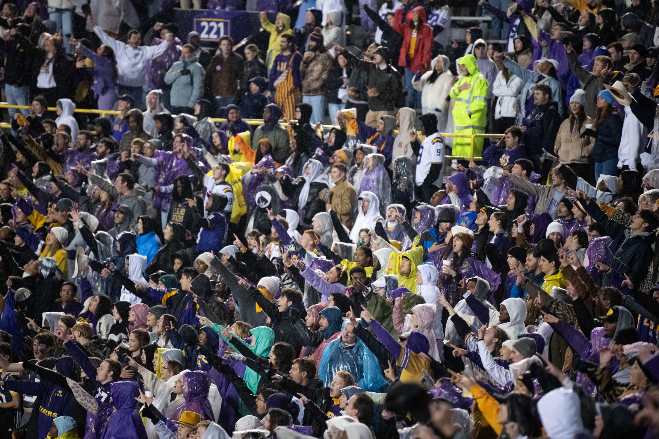 PHOTOS: LSU football beats UAB 41-10