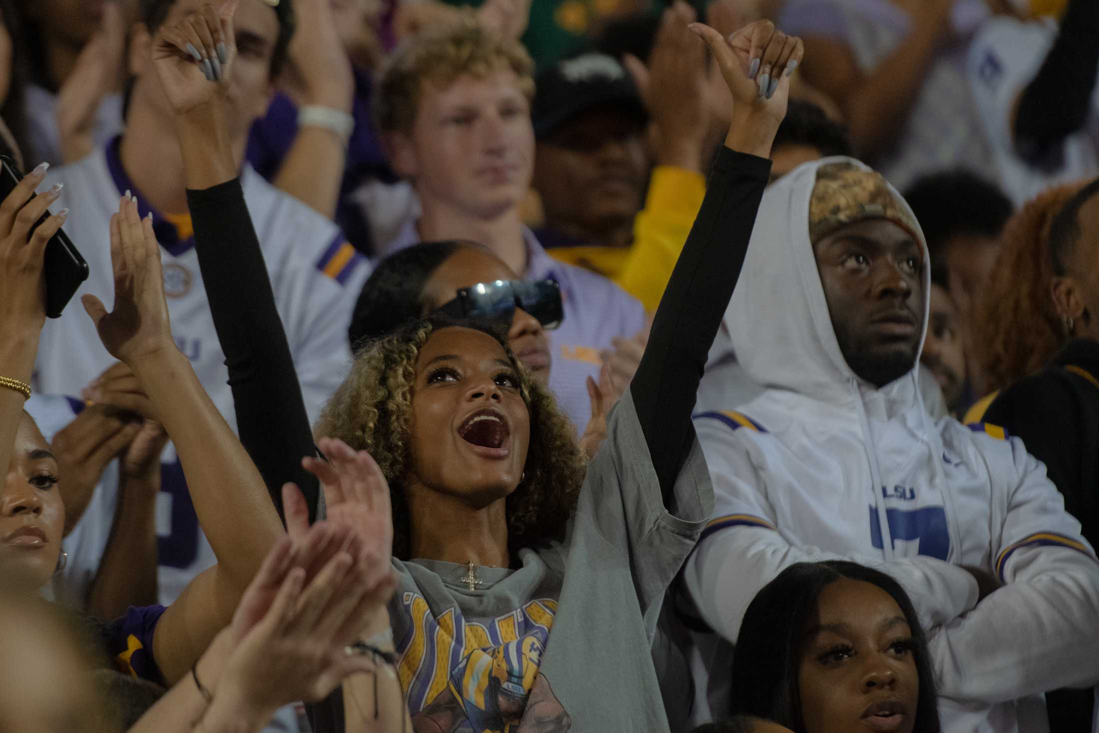 LSU seniors say goodbye to Saturday nights in Death Valley's student section