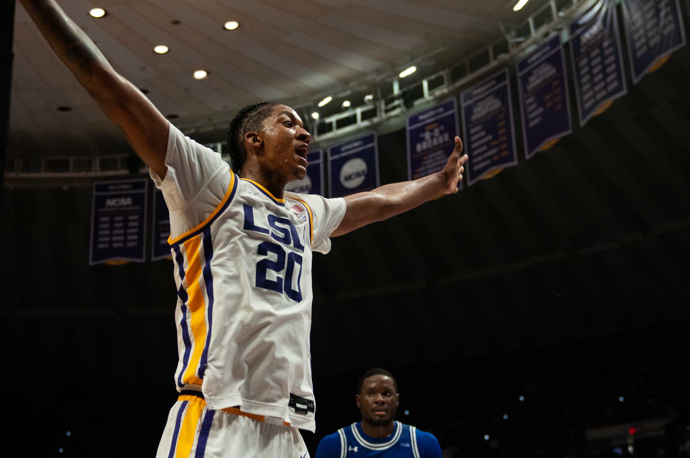 PHOTOS: LSU men's basketball defeats UT Arlington 63-59