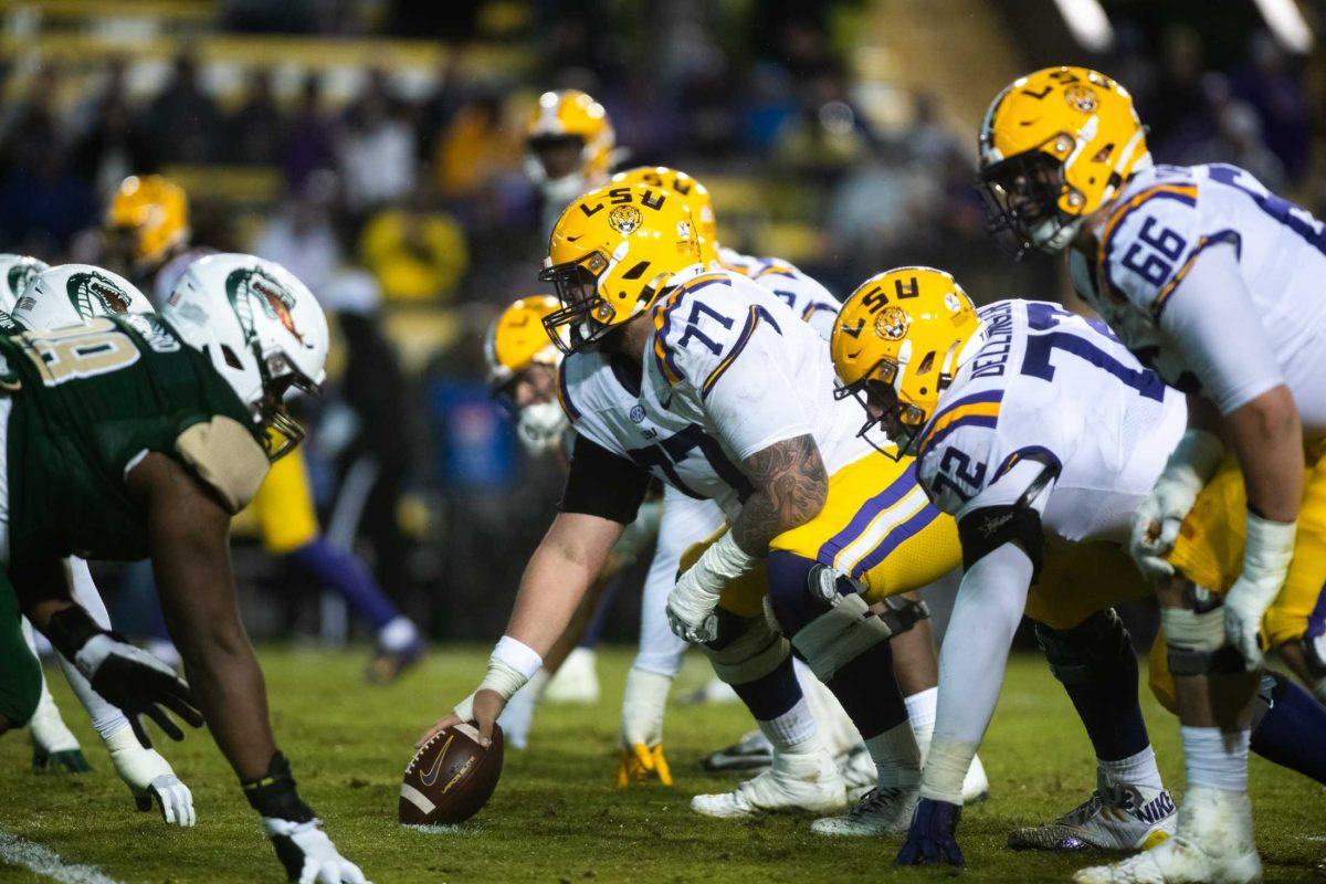 LSU junior center Marlon Martinez (77) prepares to snap the ball during LSU&#8217;s 41-10 win against the UAB Blazers on Saturday, Nov. 19, 2022, in Tiger Stadium.