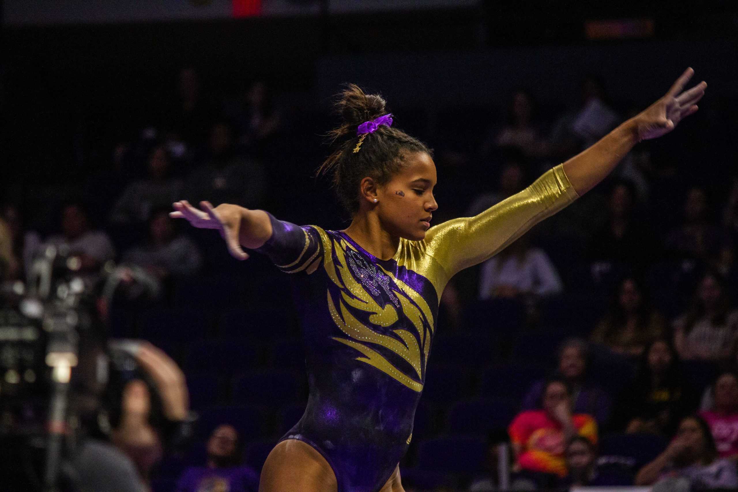 PHOTOS: LSU gymnastics exhibition