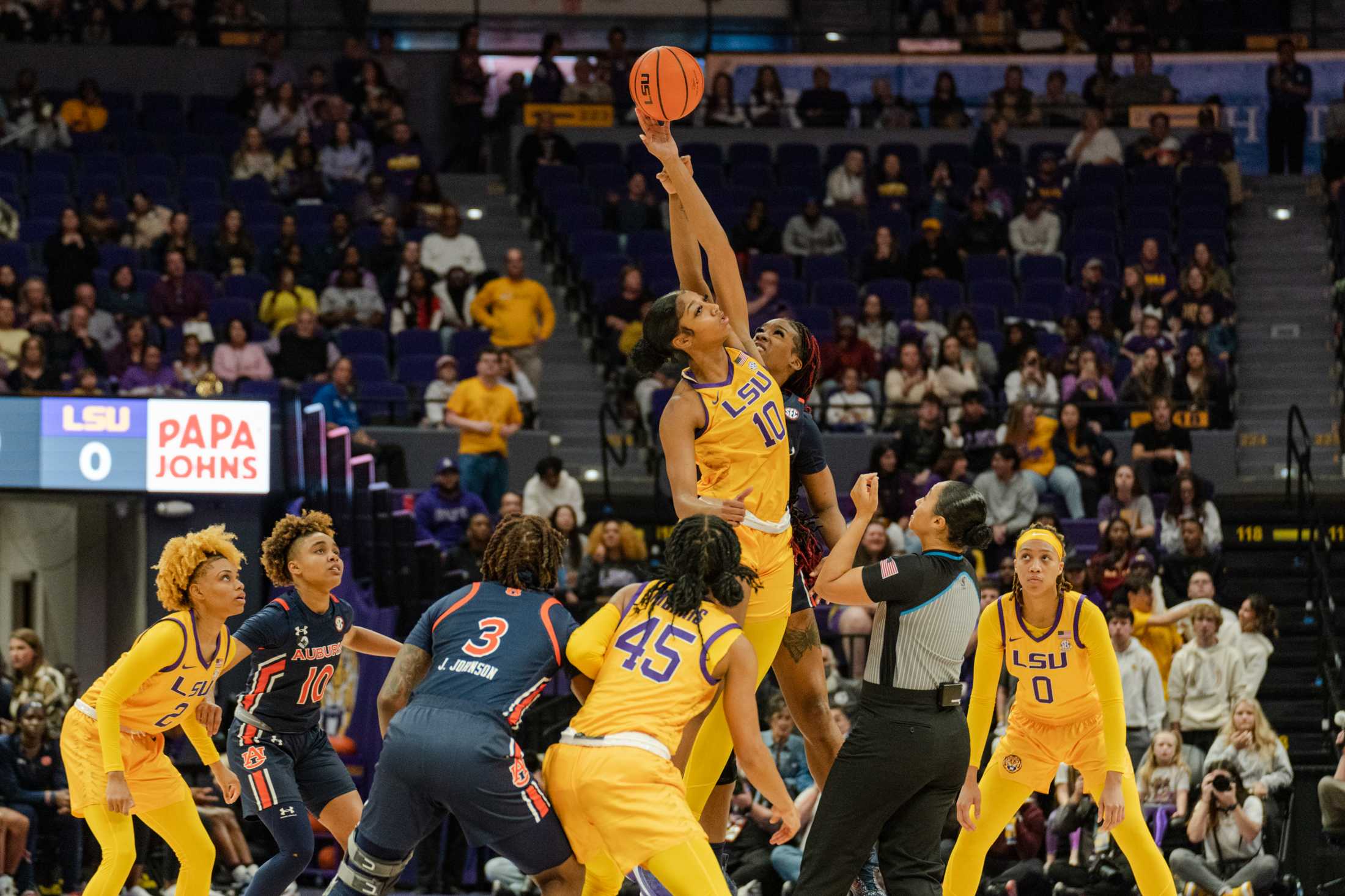 PHOTOS: LSU women's basketball goes 18-0 after defeating Auburn