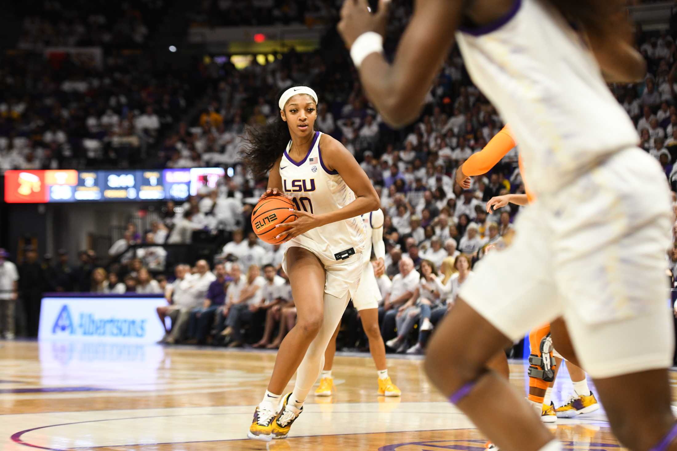 PHOTOS: LSU women's basketball defeats Tennessee 76-68