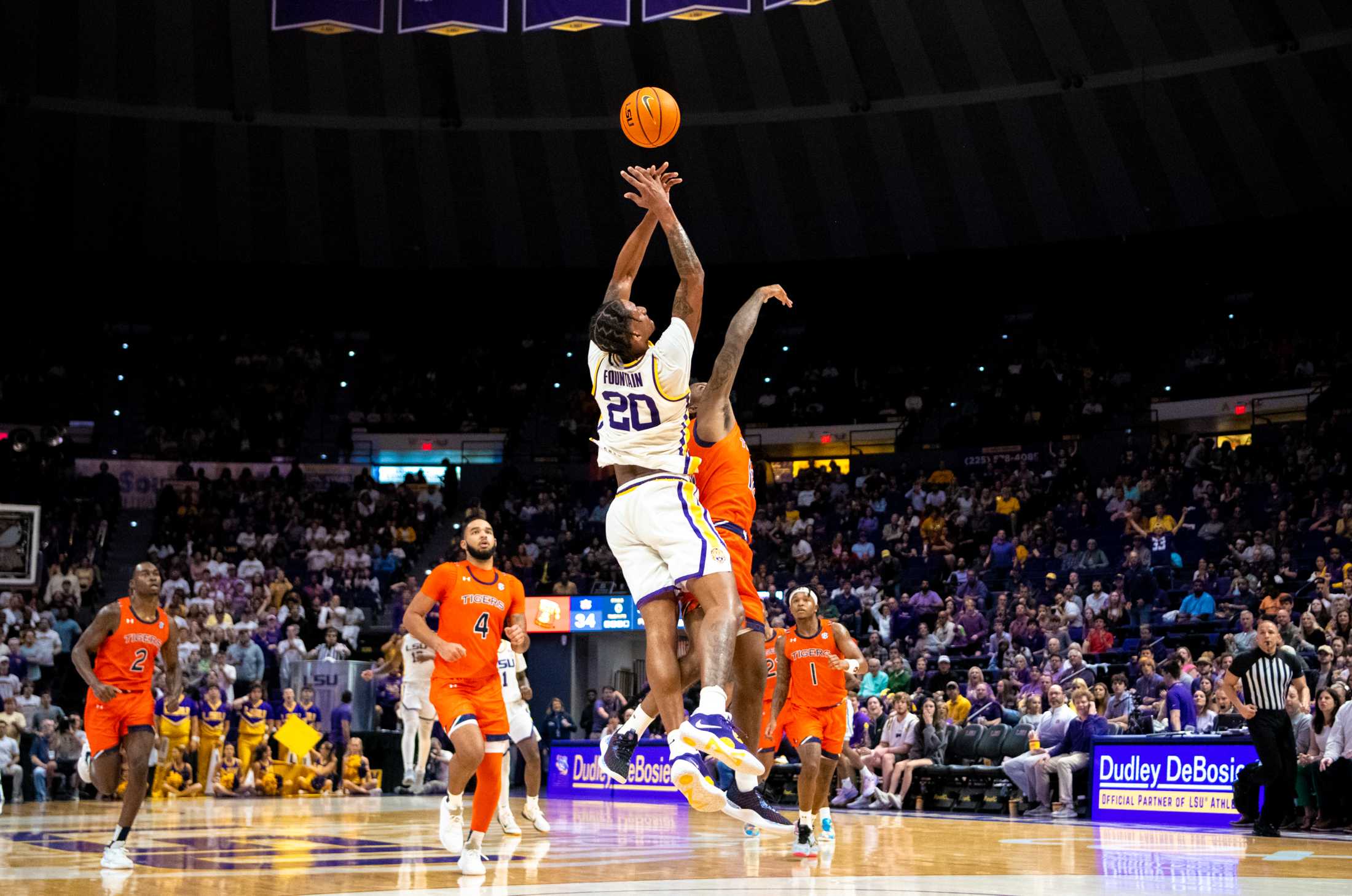 PHOTOS: LSU men's basketball falls 67-49 against Auburn