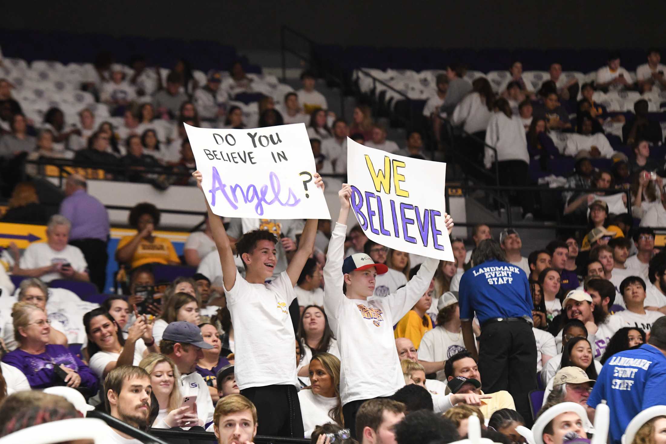 PHOTOS: LSU women's basketball defeats Tennessee 76-68